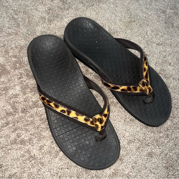 Vionic Flop Flop Sandals Cheetah Print Women’s Size 9 - Picture 5 of 6